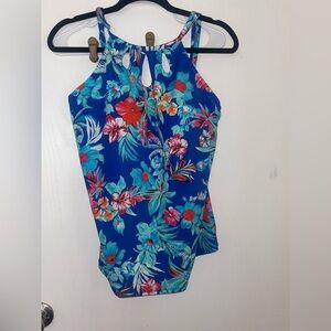 ST. JOHNS BAY TANKINI FLORAL SWIM TOP
